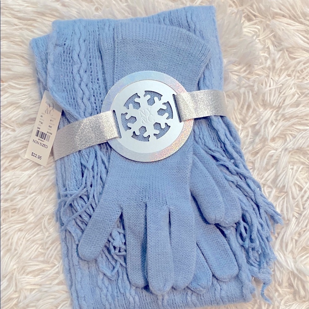 NWT New York & Company Light Blue Scarf and Gloves Set